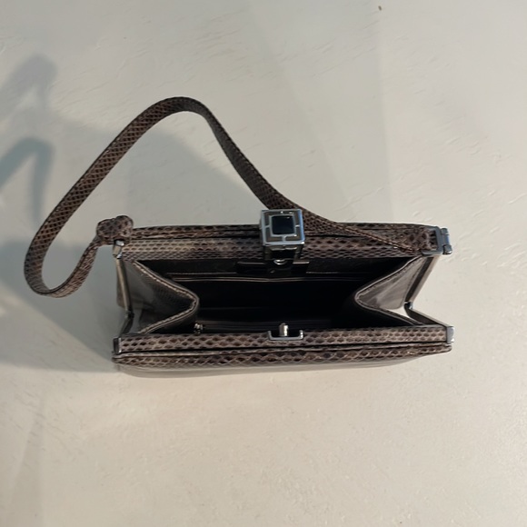 Judith Leiber snakeskin handbag - Picture 15 of 15